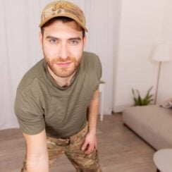 Get a Soldier at Home VR Hairy Porn Video 1