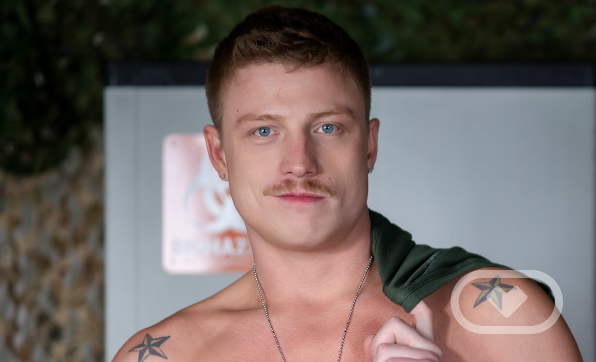 Logan Aarons
